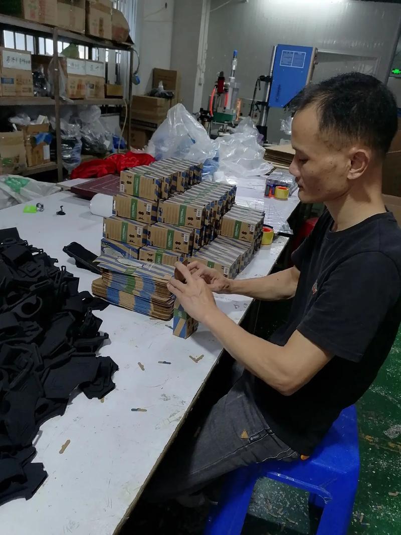 流水线包装工视频-包装厂流水线好干吗？